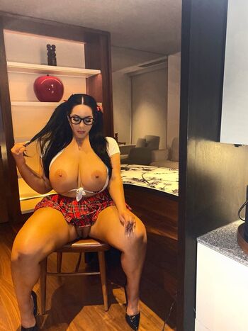 Full leaked Gemstar page private onlyfans photo