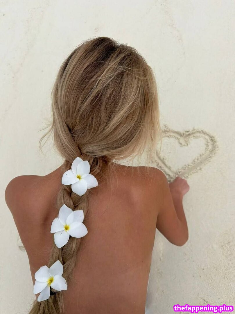 Elizaveta Stefanovna / Genlistef / jenandfreddie Photo OnlyFans Nu #36