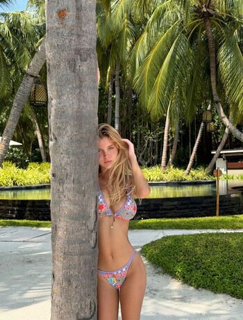 Full leaked Genlistef page private onlyfans photo