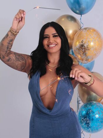 Full leaked Geyza private onlyfans photo