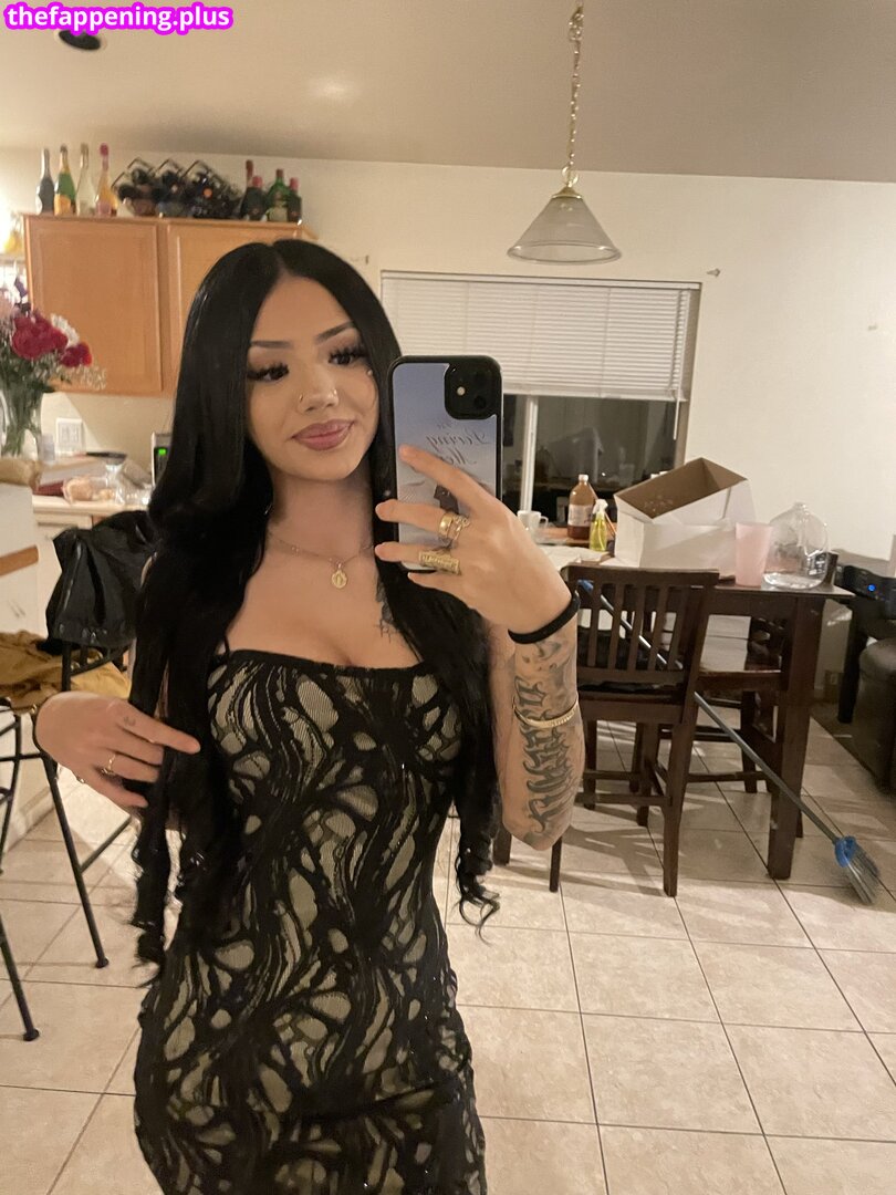 Ggzzmel Cacagirl Ggzmel / ggzmel / ggzzmell / https: Фото оголеного OnlyFans #4