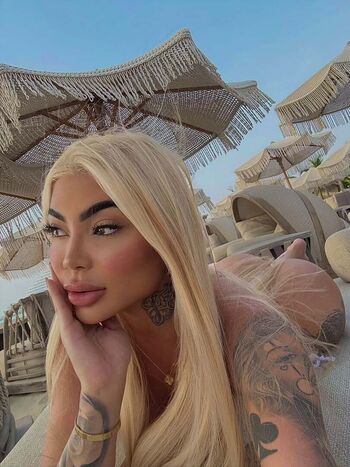 Full leaked Gi bueno private onlyfans photo