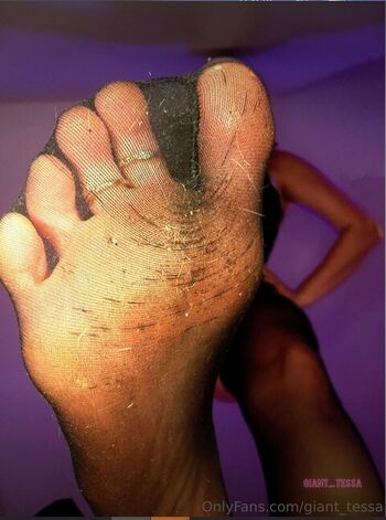 Giant_Tessa