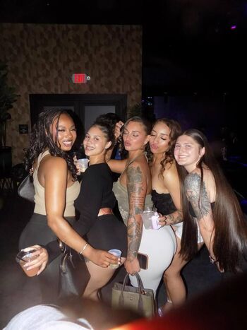 Full leaked Giavannanmoore page private onlyfans photo
