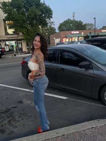 Full leaked Giavannanmoore page private onlyfans photo