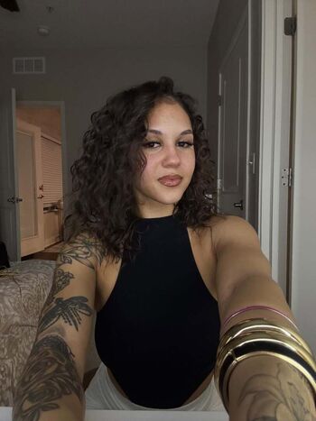Full leaked Giavannanmoore page private onlyfans photo