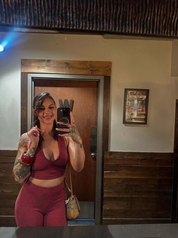Full leaked Giavannanmoore page private onlyfans photo