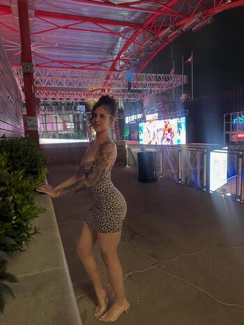 Full leaked Giavannanmoore page private onlyfans photo