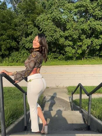 Full leaked Giavannanmoore page private onlyfans photo