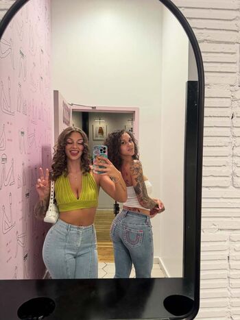 Full leaked Giavannanmoore page private onlyfans photo