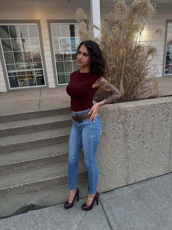 Full leaked Giavannanmoore page private onlyfans photo