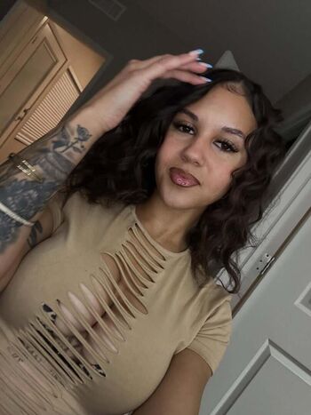 Full leaked Giavannanmoore page private onlyfans photo