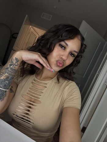 Full leaked Giavannanmoore page private onlyfans photo