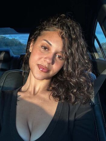 Full leaked Giavannanmoore private onlyfans photo