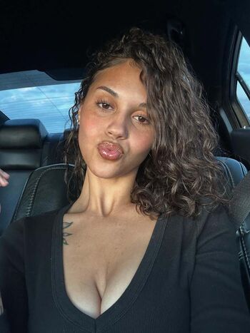 Full leaked Giavannanmoore private onlyfans photo