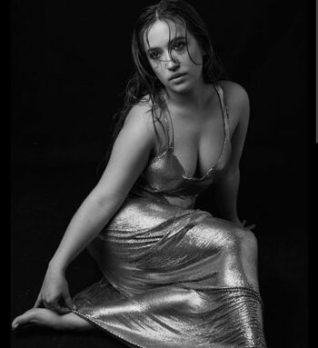 Full leaked Gideon adlon private onlyfans photo