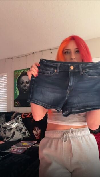 Full leaked Gigi dolan  page private onlyfans photo