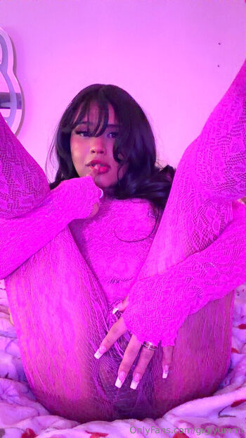 Full leaked Gigi yummi private onlyfans photo