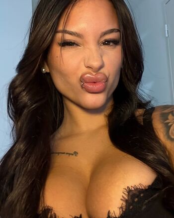 Full leaked Gina rose weber private onlyfans photo