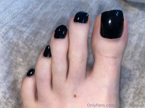 Full leaked Gingerstoesies private onlyfans photo