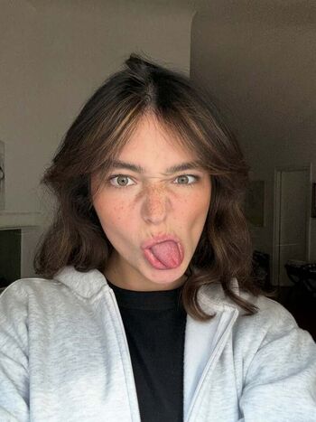 Full leaked Gio scotti page private onlyfans photo