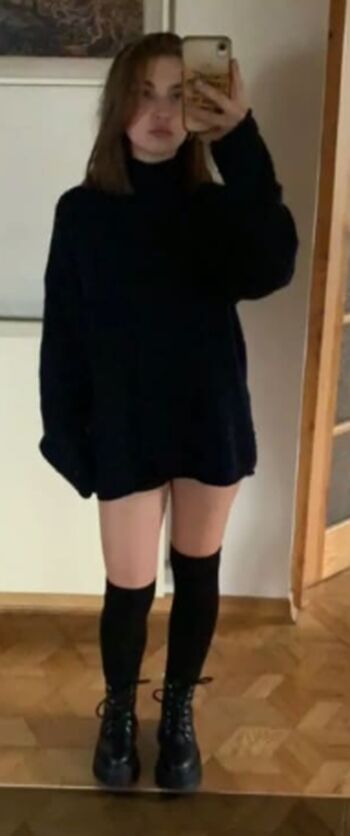 Full leaked Girls in wedgy fitness shorts private onlyfans photo
