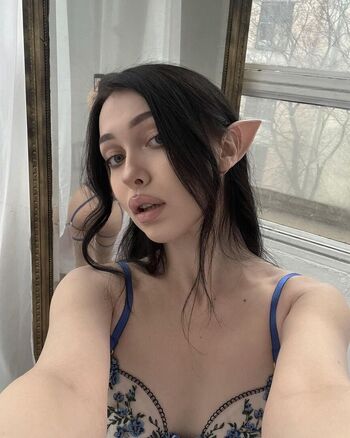 Full leaked Girlwalkingonfire private onlyfans photo