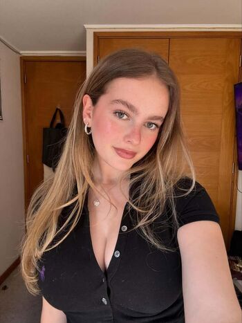 Full leaked Giulia inostroza private onlyfans photo