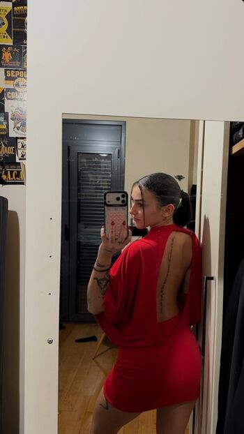 Full leaked Gkougkouu private onlyfans photo