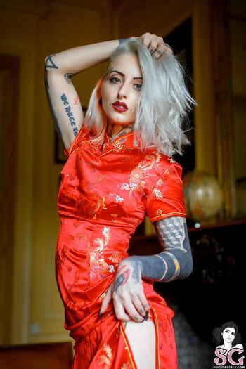 Full leaked Gladycesuicide private onlyfans photo