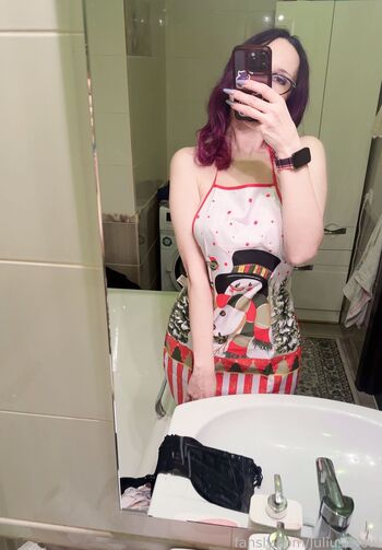 Full leaked Gliese  page private onlyfans photo