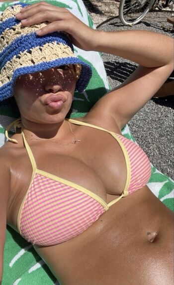 Full leaked Gomezvf private onlyfans photo