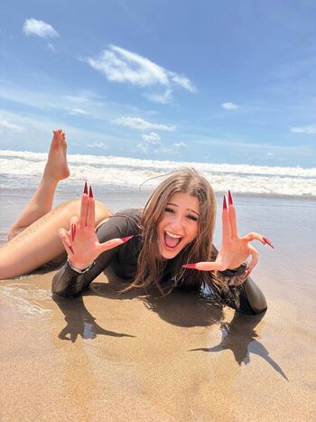 Full leaked Gospozhaevelin private onlyfans photo