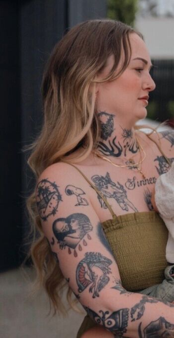 Full leaked Goth queen private onlyfans photo