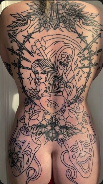 Full leaked Goth queen private onlyfans photo