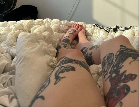 Full leaked Goth queen private onlyfans photo