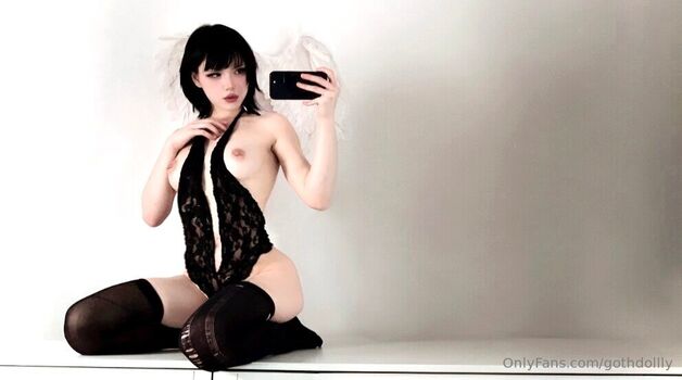 gothdollly