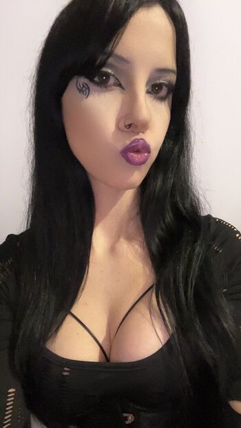 Full leaked Gothikbat private onlyfans photo