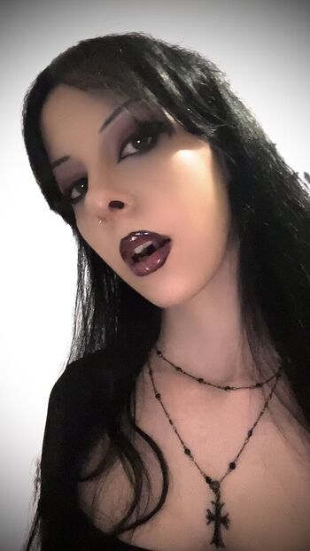 Full leaked Gothikbat private onlyfans photo