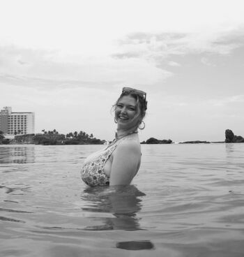 Full leaked Graceivesu private onlyfans photo