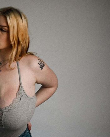 Full leaked Gracekivlin private onlyfans photo