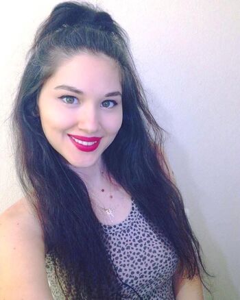 Full leaked Gulsahky private onlyfans photo