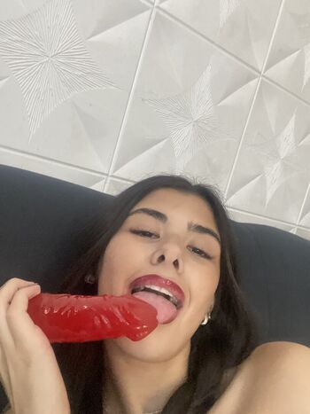 Full leaked Gweniiee private onlyfans photo
