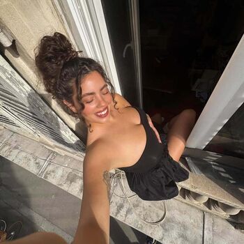 Full leaked Gwenny  page private onlyfans photo