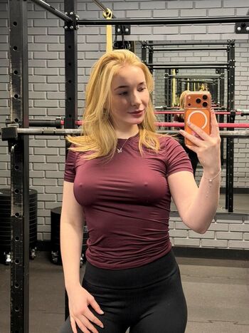 Full leaked Gym booty bubble butts private onlyfans photo