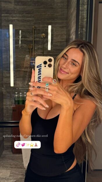 Full leaked Hadelinemope maddie hope private onlyfans photo