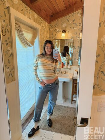 Full leaked Hailee steinfeld  page private onlyfans photo