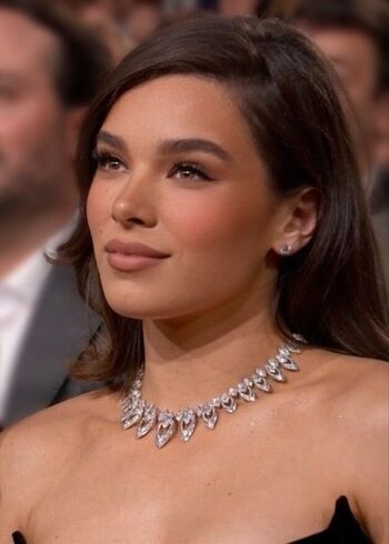 Full leaked Hailee steinfeld private onlyfans photo