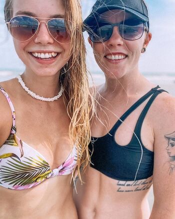 Full leaked Haileeandkendra  page private onlyfans photo