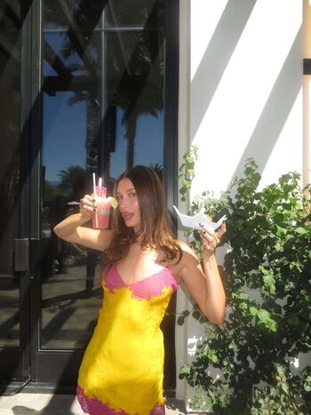 Full leaked Hailey baldwin bieber private onlyfans photo